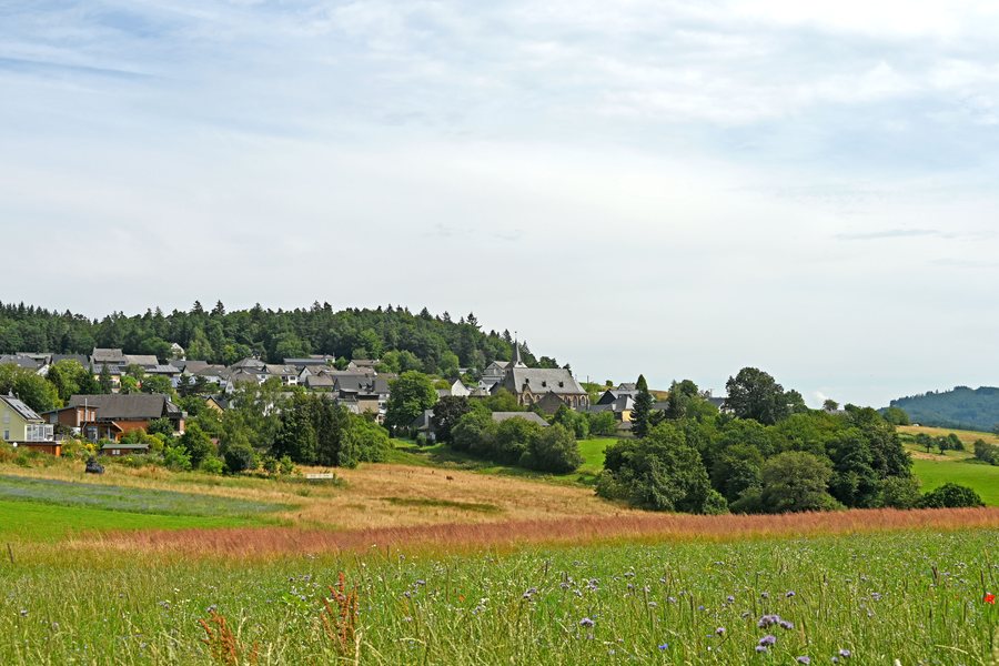 File:Wanderath (Baar) 01.jpg