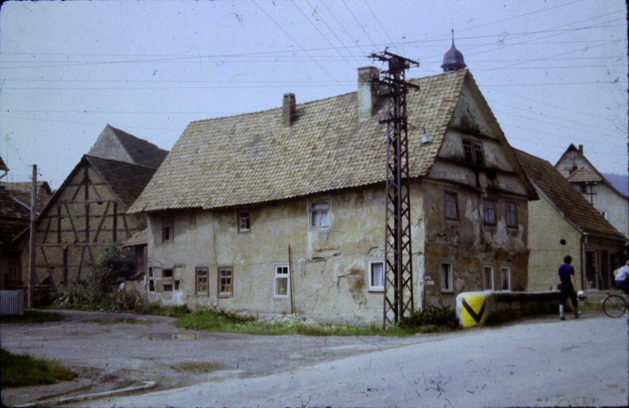 File:Jüchsen 1977-08 03.jpg