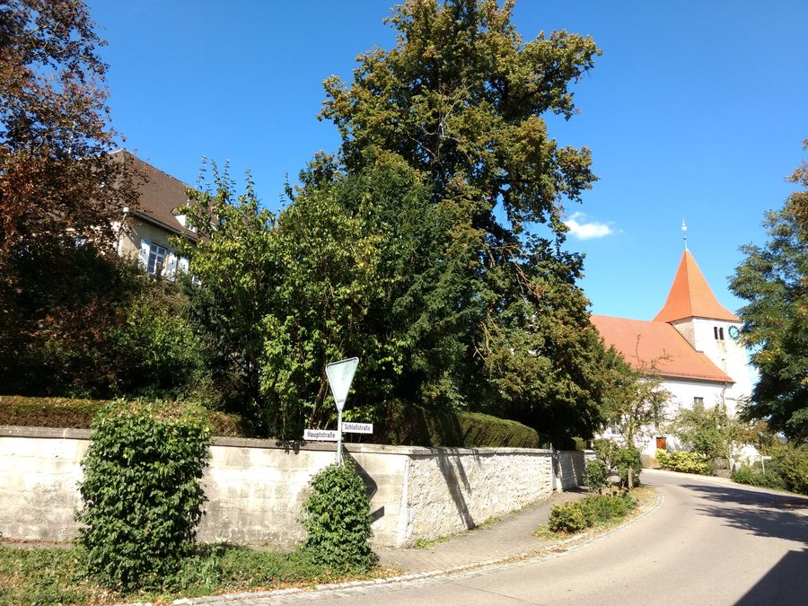 File:Adelmannsfelden 2018 07.jpg