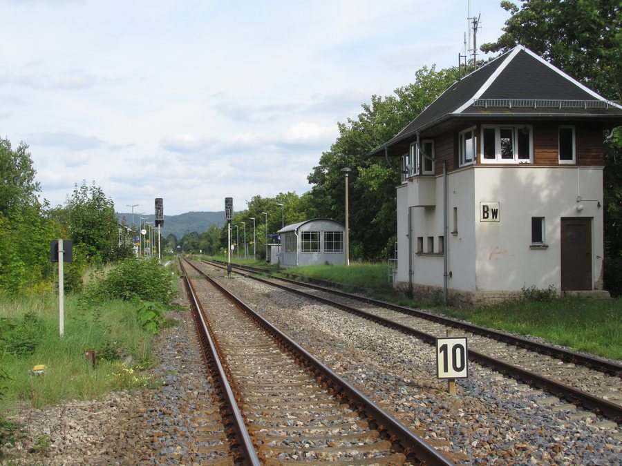 File:Bahnhof Bad Blankenburg.jpg