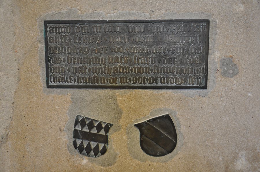 File:Schwendi Pfarrkirche Epitaph Wilhelm von Schwendi Barbara von Krafft 1522.jpg