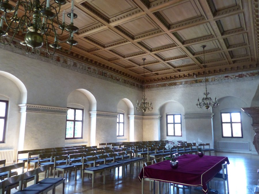 File:Obernzell Schloss - Festsaal 1a.jpg