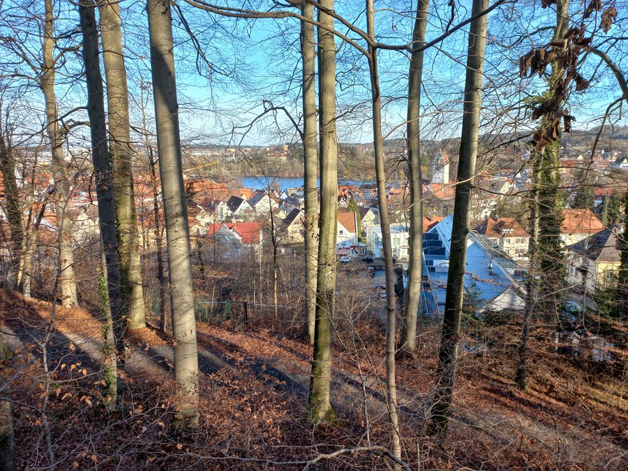 File:Bad Waldsee from Doechtbuehl-01ASD.jpg