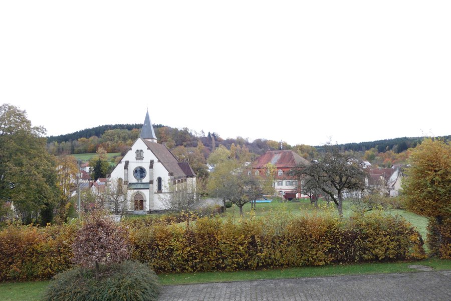 File:Zimmern unter der Burg.jpg