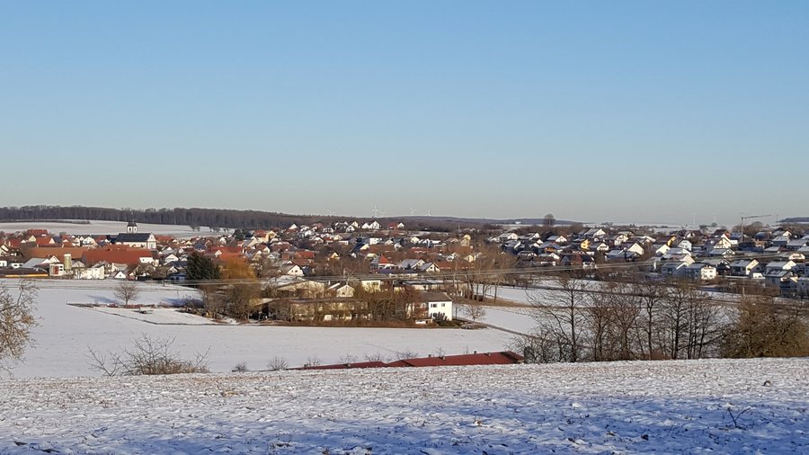 File:2017-01-20 Blick auf Großrinderfeld im Winter - 9.jpg