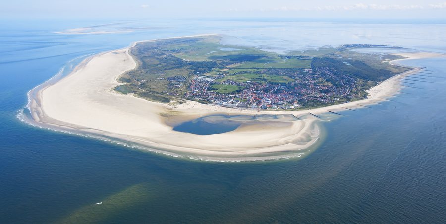 Aerial image of Borkum (view from the west)