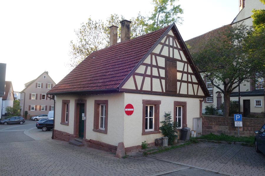 File:Althengstett Backhaus.jpg