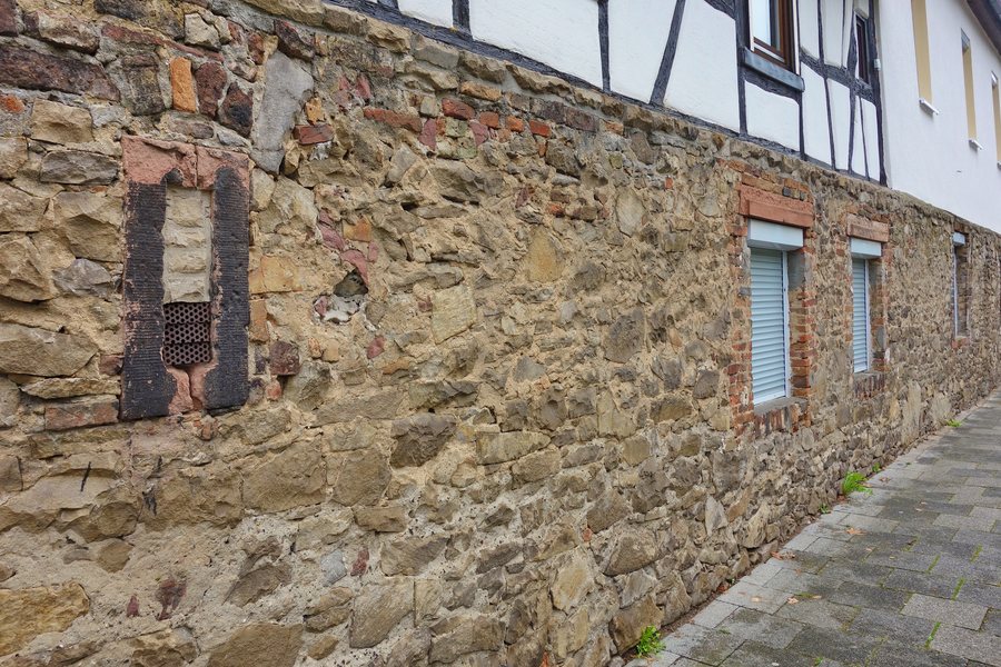 Heusenstamm Ortsmauer
