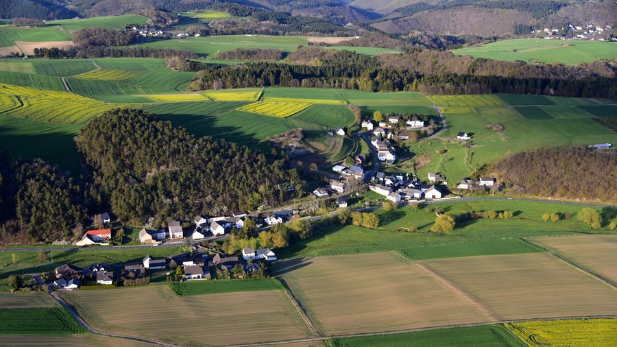 Niederbaar, Luftaufnahme (2016)