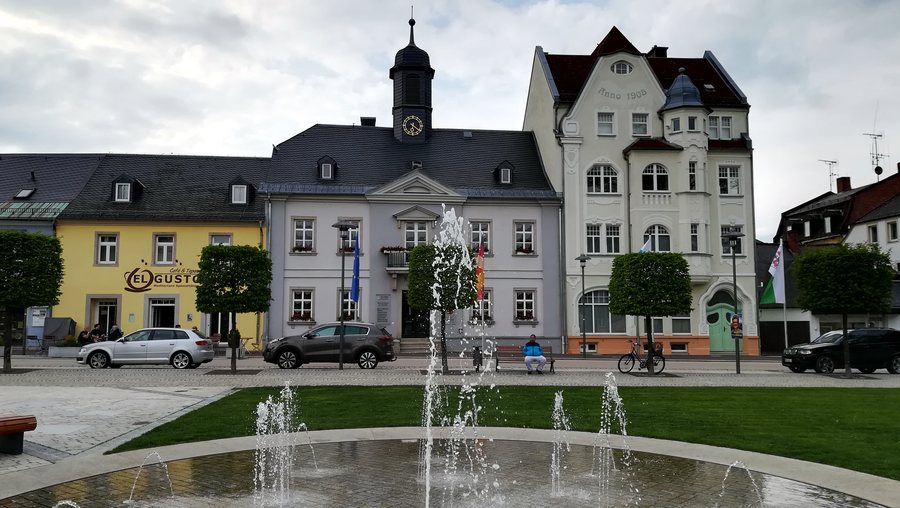File:Rathaus Rehau 02.jpg