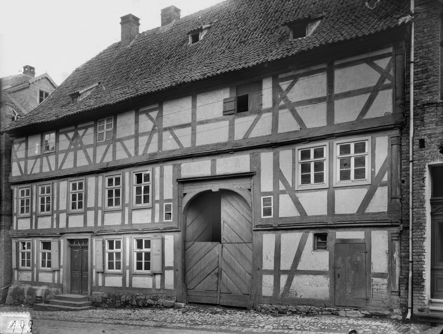 Wohnhaus - Warburg fm812168.jpg