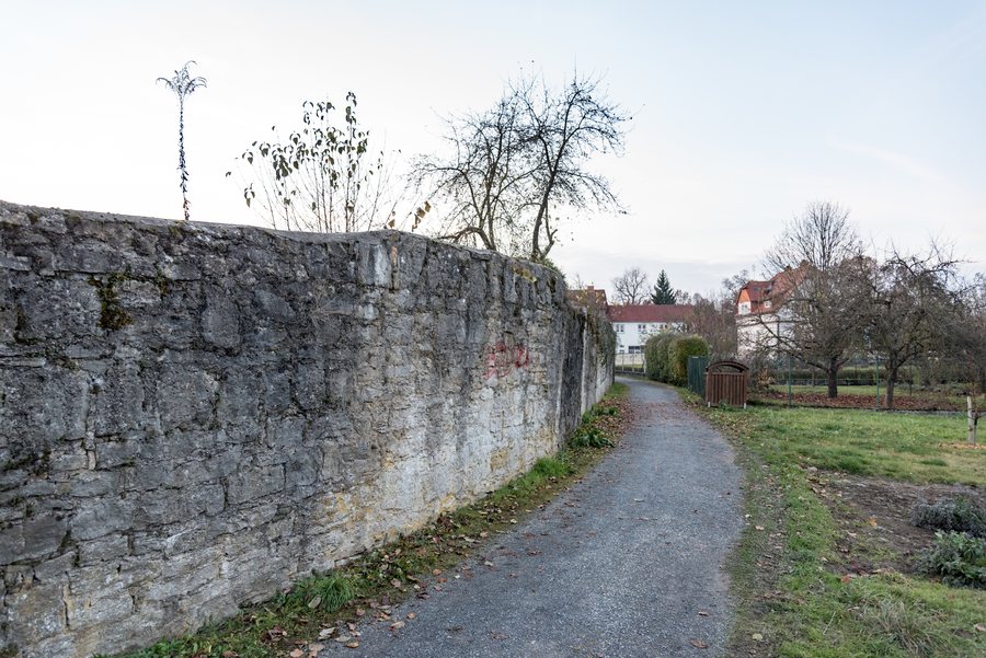 Münnerstadt, Stadtbefestigung, Nordöstliche Stadtmauer