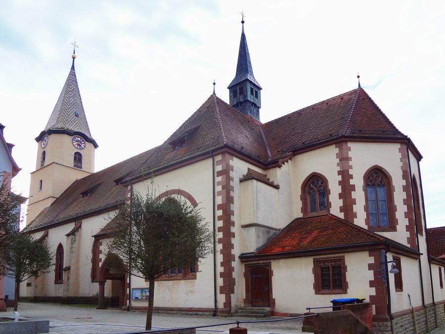 File:Geisingen Kirche.JPG