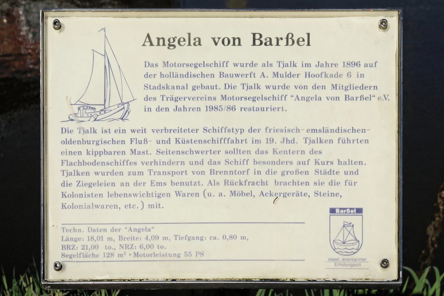 File:Barßel - Bootshafen + Angela 03 ies.jpg