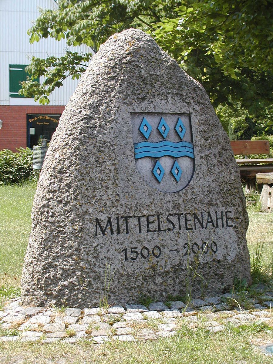 File:Mittelstenahe Wappenstein 2006 by-RaBoe 02.jpg