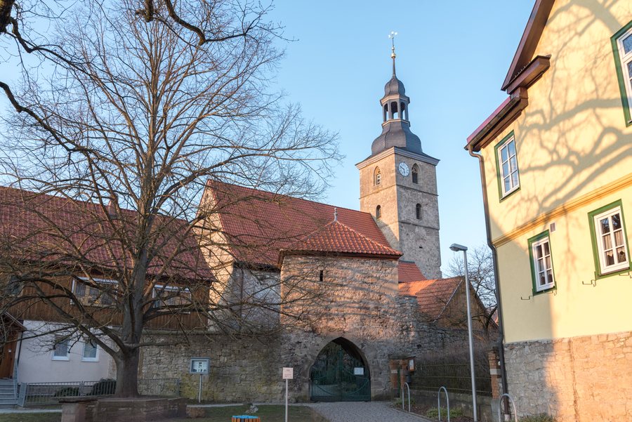 Obermaßfeld, Wehrkirchenanlage