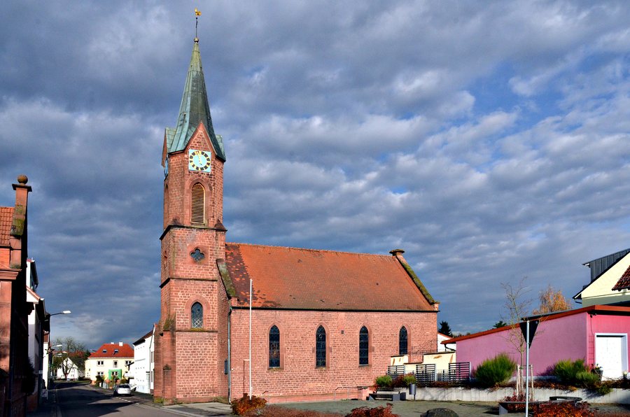 Protestantische Kirche Mackenbach