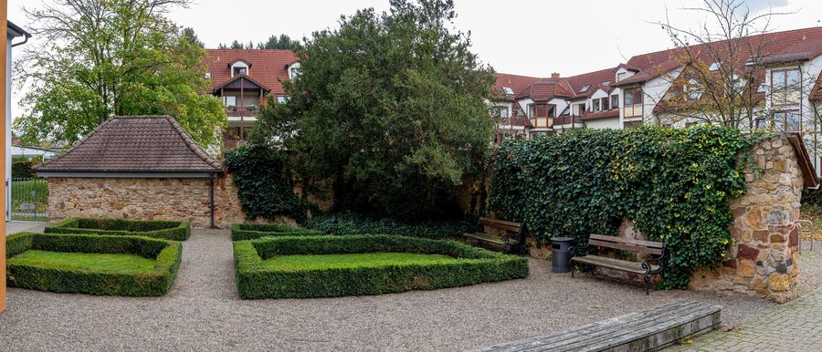 File:Schloss Büningen Rathaus (Umkirch) jm54465 ji.jpg