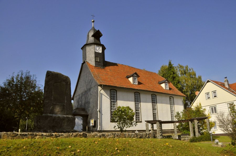 Winterstein (Emsetal), Kirche