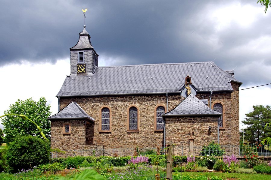 File:St. Apollonius (Wawern) 02.jpg