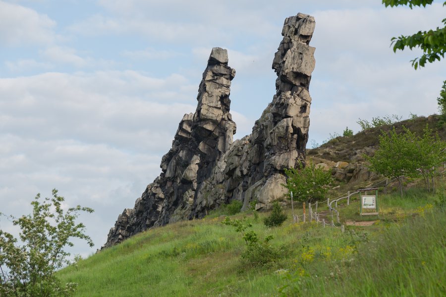File:Weddersleben Teufelsmauer 23.jpg
