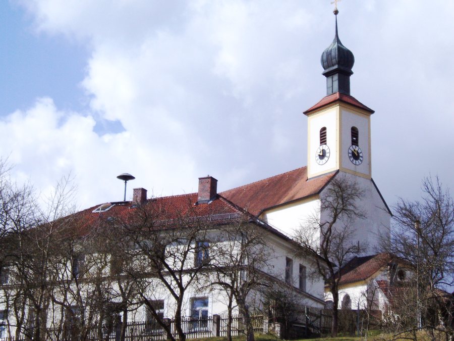 Walting im Landkreis Eichstätt, Pfarrkirche St. Johannes