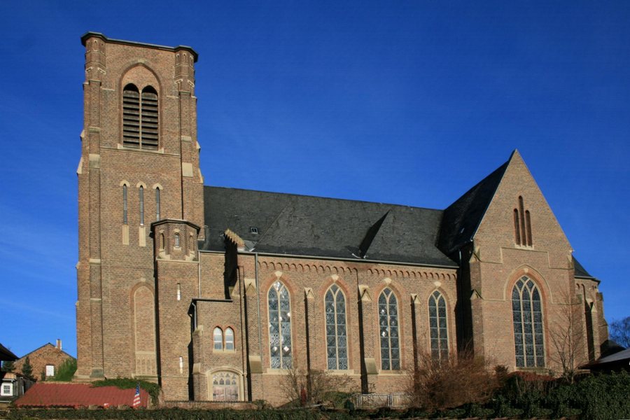 File:Kath. Pfarrkirche St. Laurentius, Merzenich.jpg