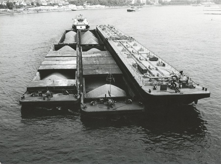 File:Schubverband 1978 RMK00256.jpg