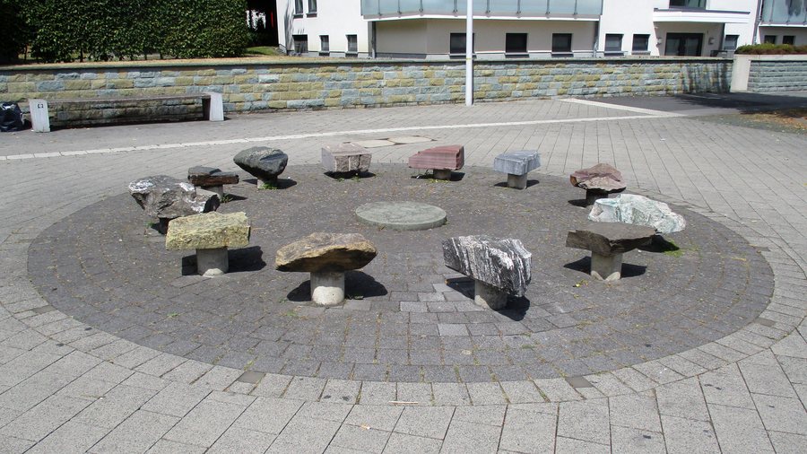 File:Werl - Hansering 01.jpg