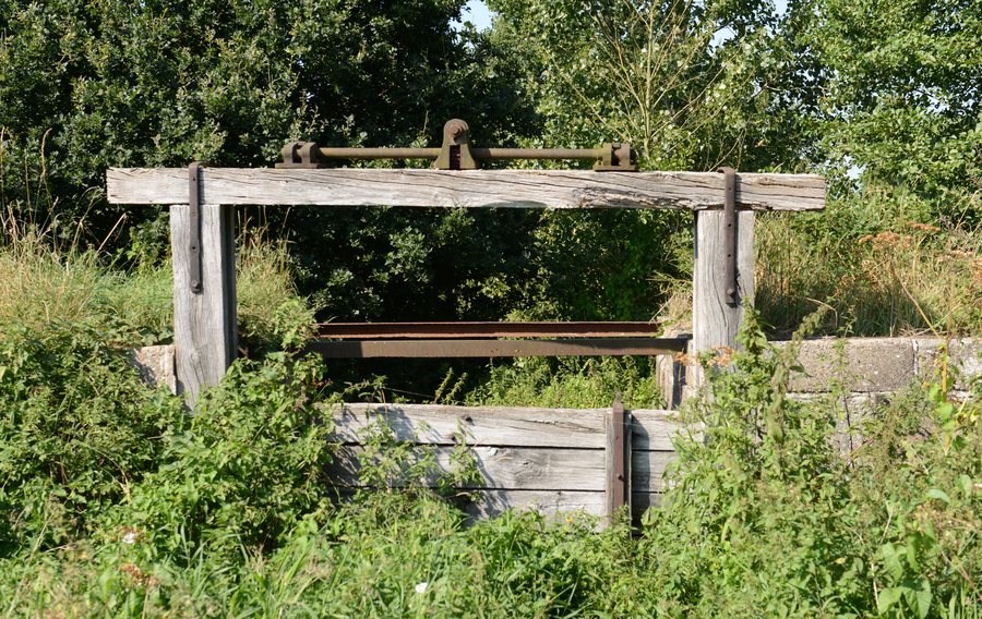 File:25104100120 Syke Gödestorf Schleuse.jpg