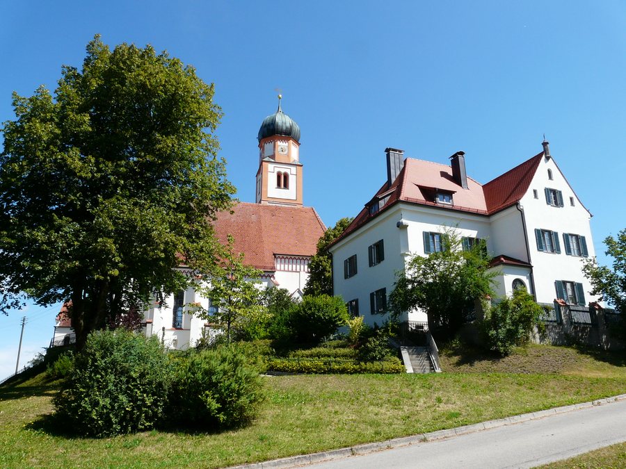 File:Prittriching - Kirche St Peter u Paul v S.JPG