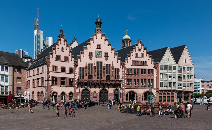 File:Frankfurt am Main, Römer -- 2015 -- 6732.jpg