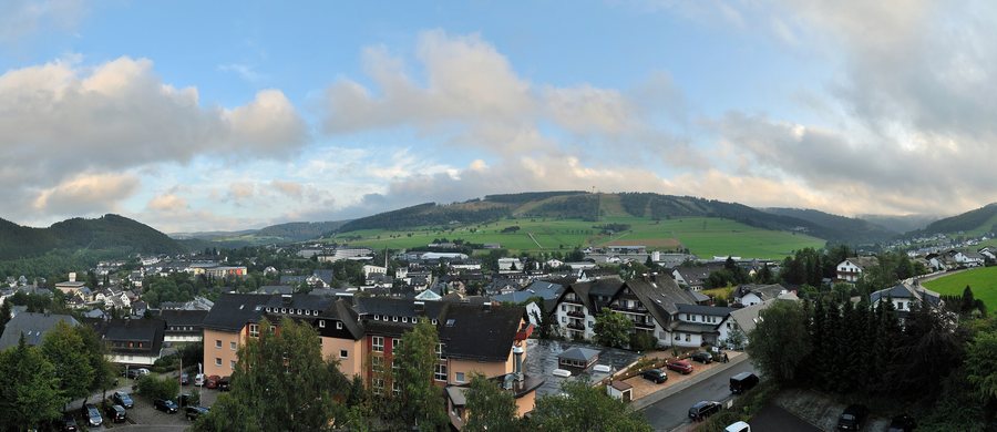 File:Willingen (Upland), Willingen, Panorama, 2011-08 CN-01.jpg