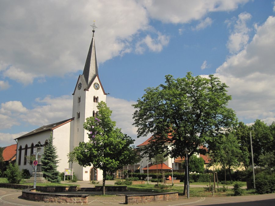 File:Weiterstadt, Gräfenhausen, Darmstädter Straße 8 4.JPG