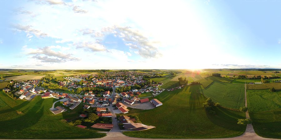File:Markt Eichendorf Panorama.jpg