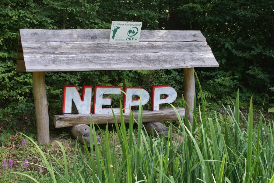 File:Schild NEPP.jpg