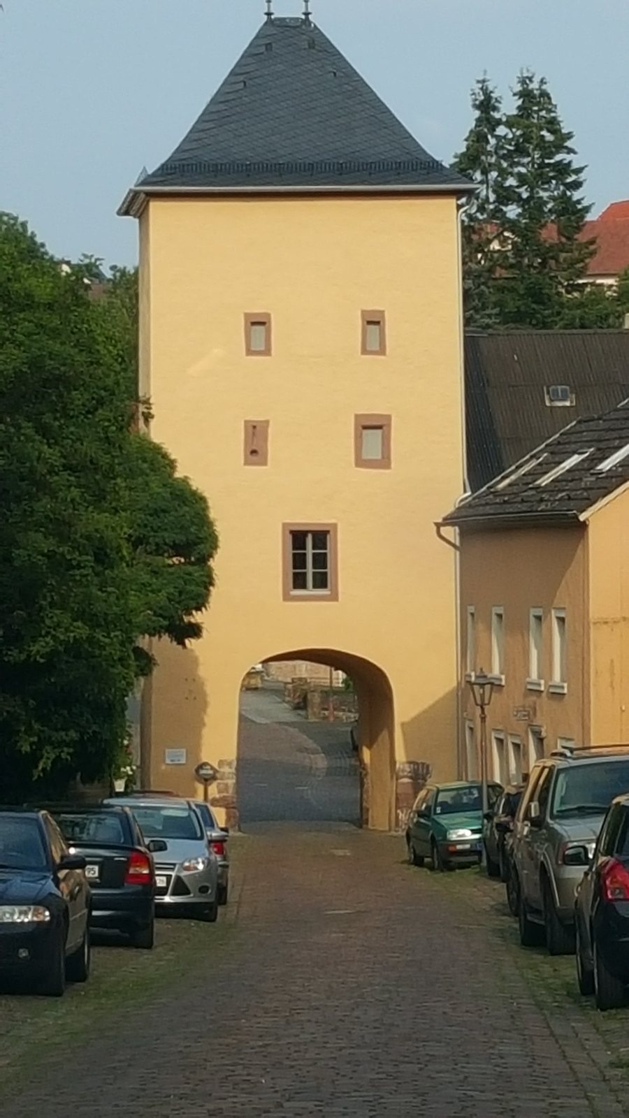 File:Dudeldorf Unteres Tor 2015.jpg