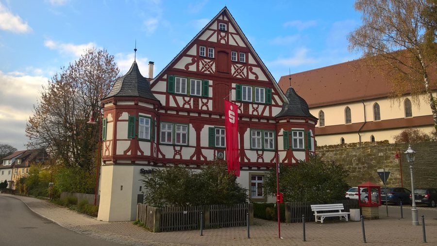 File:Landappbw 166525 1821 Amtsgebäude ehemaliges rechbergisches Amtsgebäude Wäschenbeuren.jpg
