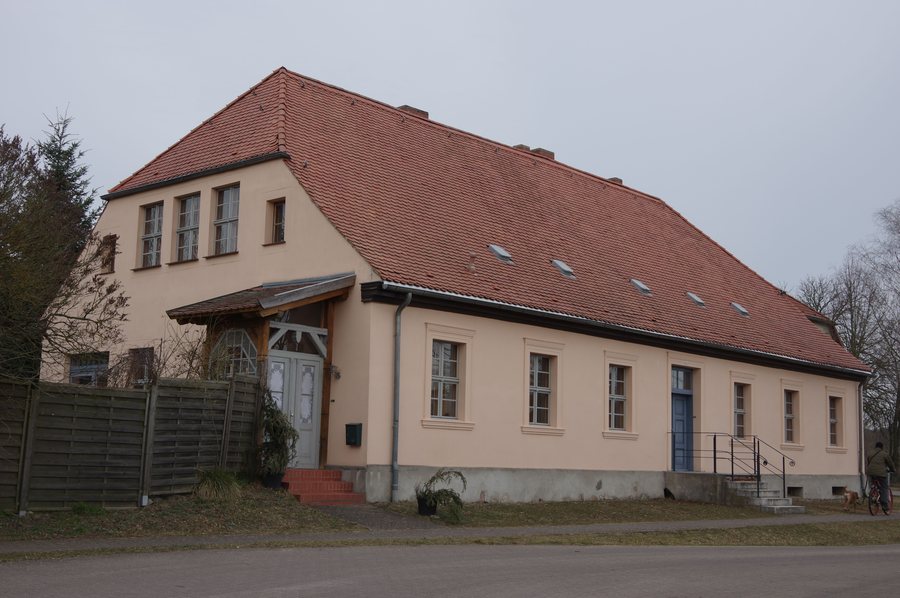 File:Dorfstraße 02 Rüthnick.jpg