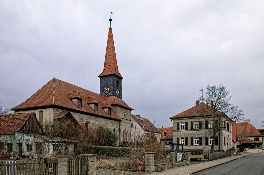 File:Evang.-Luth. Filialkirche, Ehemaliges Schulhaus Oberreichenbach 20230211 0092.jpg