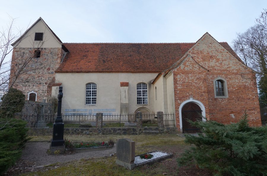 File:Dorfkirche Kotzen (Havelland) 2017 S.jpg