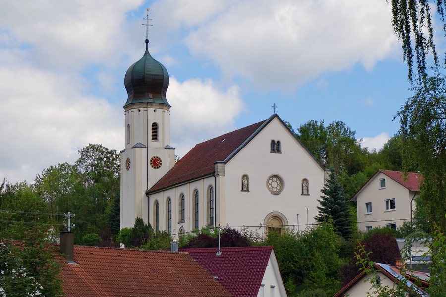File:Kirche Frittlingen.jpg