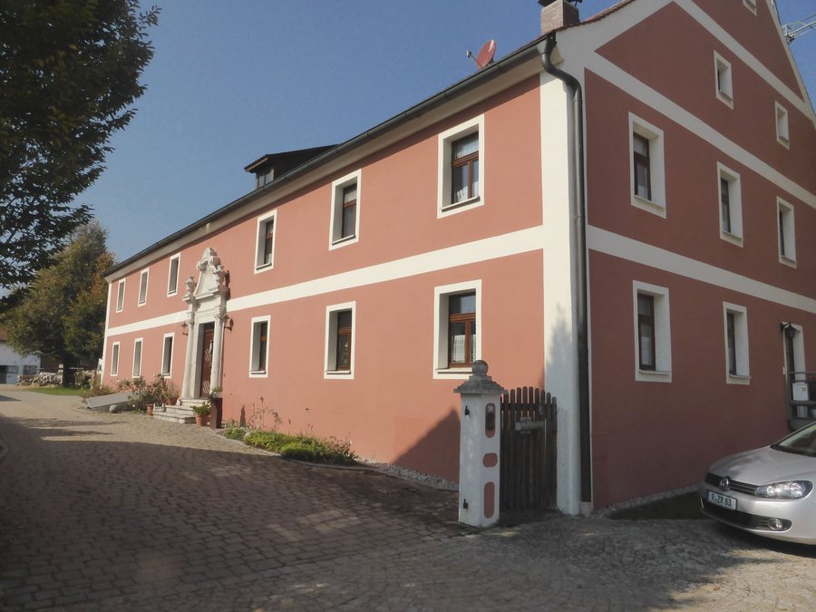 File:Holzheim am Forst (Schloss Holzheim am Forst-1).jpg