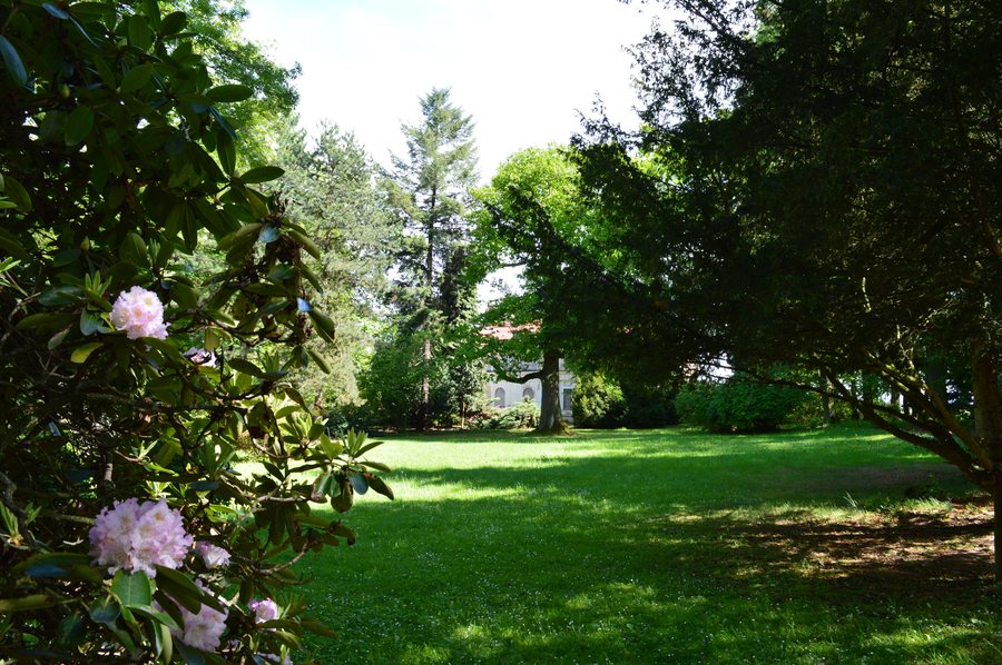 Tannenfeld castle and park near Löbichau