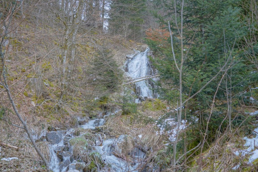 File:Häg-Ehrsberg Häger Wasserfall Bild 1.jpg