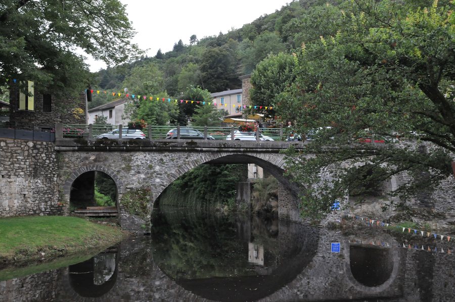 File:Les Plantiers pont.jpg