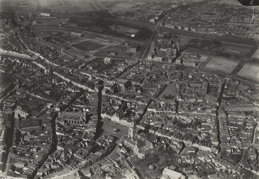 File:NIMH - 2155 001655 - Aerial photograph of Bergen op Zoom, The Netherlands.jpg
