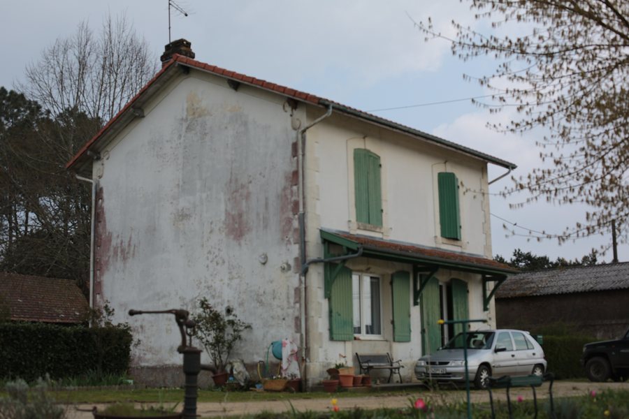 File:Ancienne gare de Brocas 2.jpg