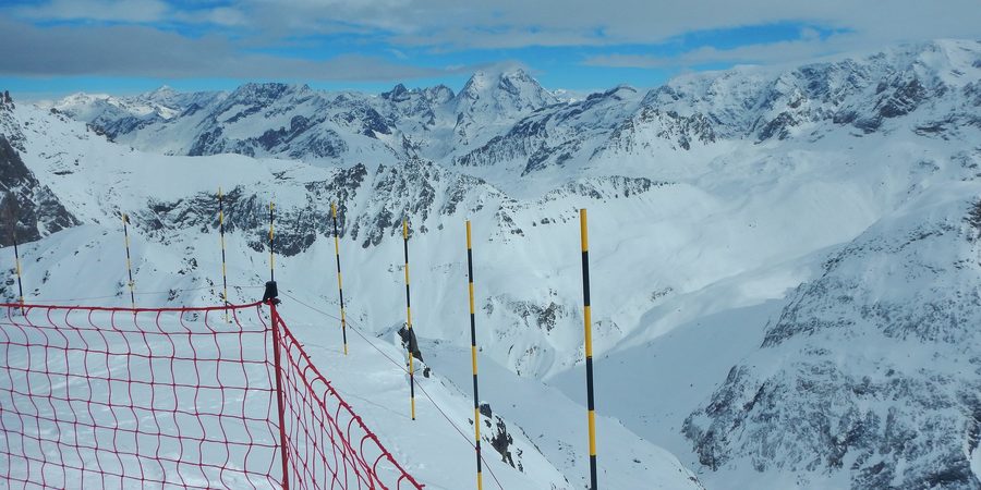 Paesaggio montano del comprensorio sciistico Les Trois Vallées nelle Alpi francesi