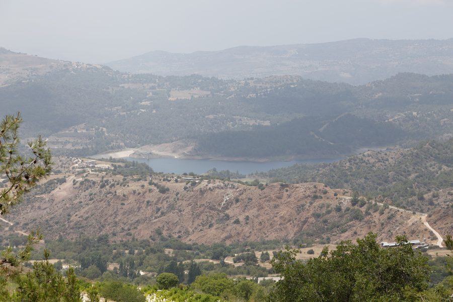 Pano Panagia auf Zypern in bergiger Landschaft